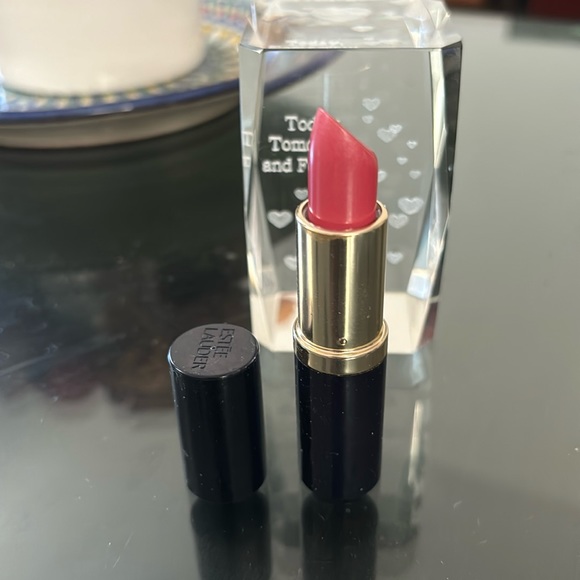 Estée Lauder Lipstick CANDY 223 pure color envy - Picture 1 of 3